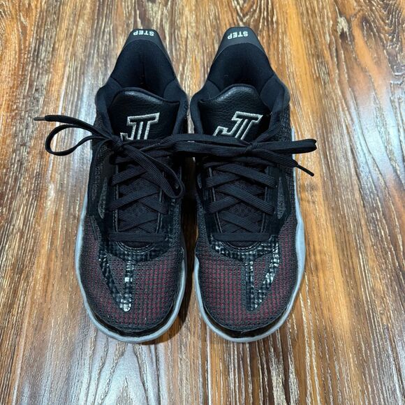 Jordan Nike Size 5Y Tatum Old School Step Basketball Shoes Black Red - Picture 3 of 8